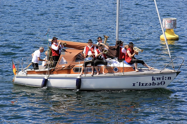 力的年轻后 力的年轻后